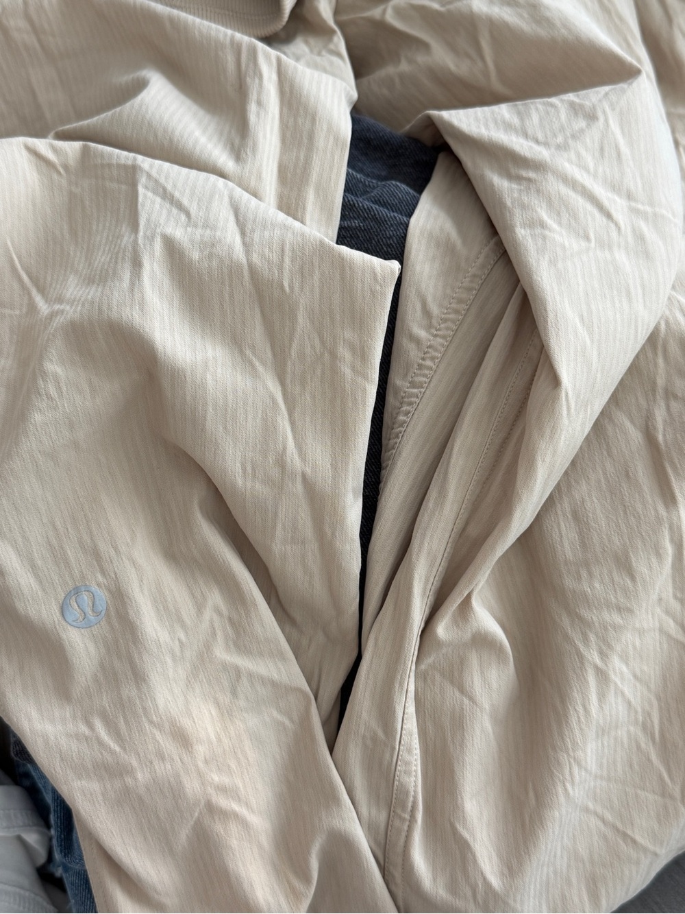 lululemon athletica Women’s tan size 4 joggers - Picture 5 of 5